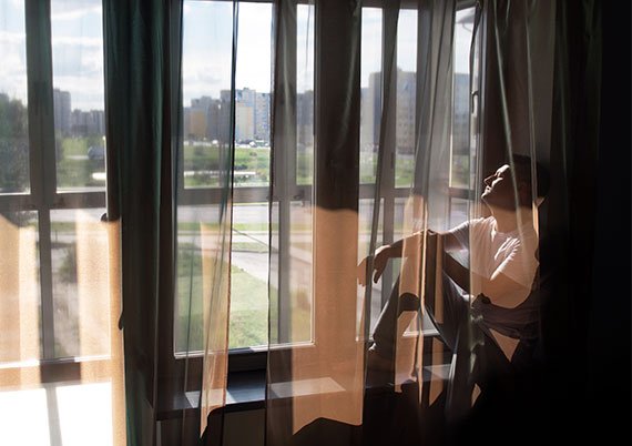 janelas-e-portas-acusticas-com-vidro-duplo-em-valparaiso-petropolis-rio-de-janeiro