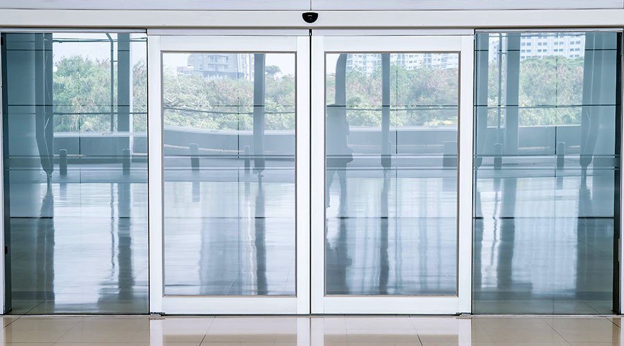 janelas-e-portas-acusticas-com-vidro-triplo-em-valparaiso-petropolis-rj