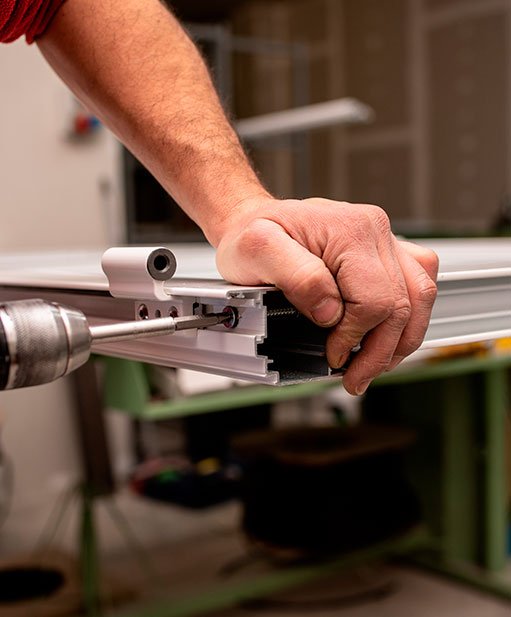 portas-com-isolamento-acustico-com-vidro-duplo-em-valparaiso-petropolis-rio-de-janeiro